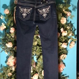 Miss Me jeans straight leg!